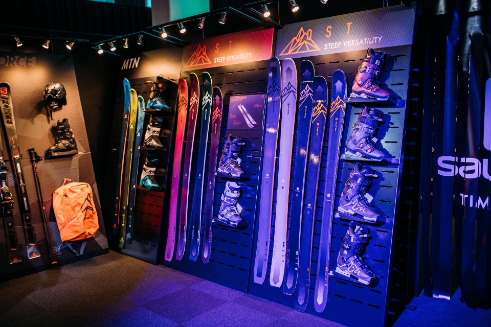 Salomon skis snowboards helmets googles and shoes displays 3