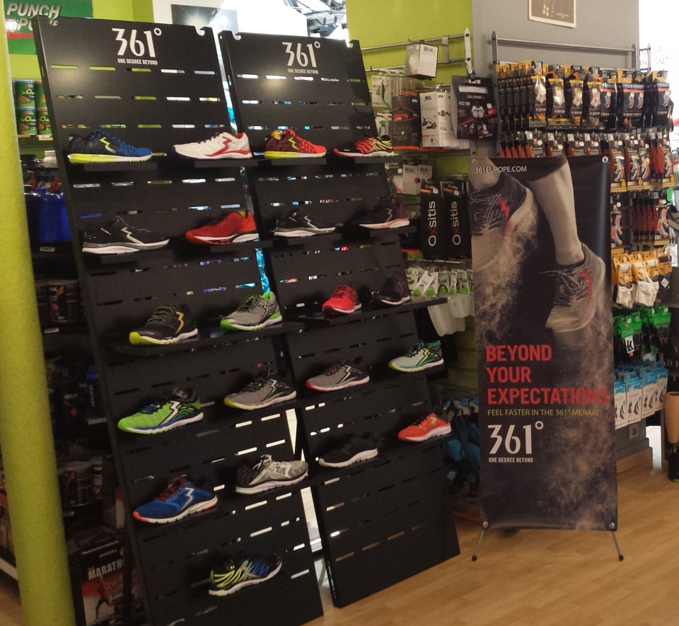 361° running shoes displays 4