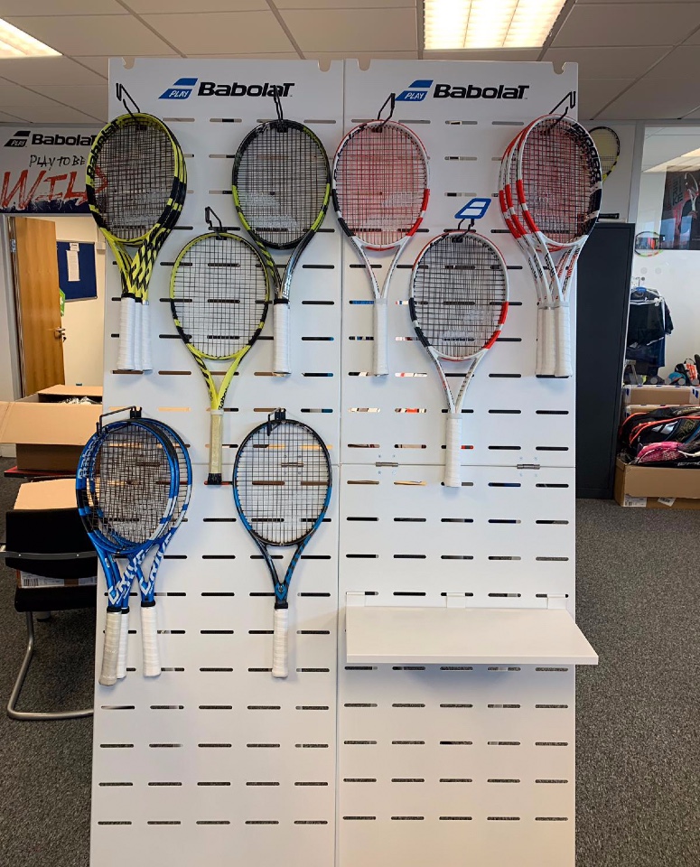 babolat-rackets-shoes-textile-tennis-displays 4