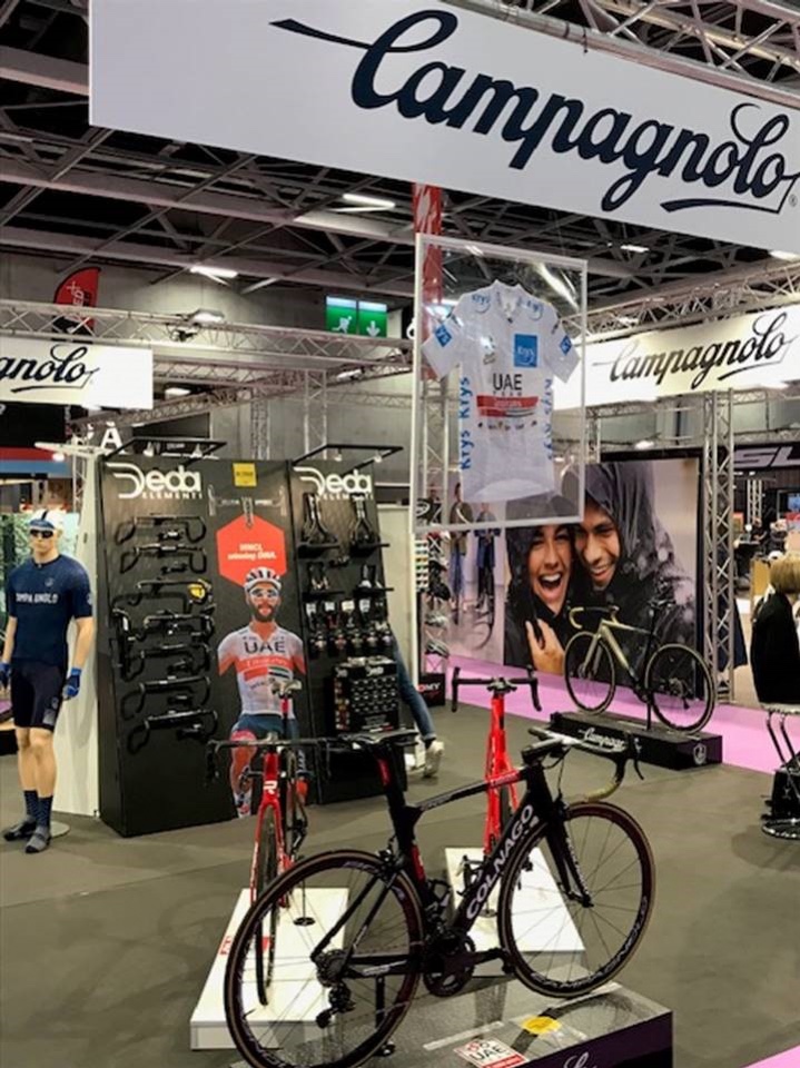 Campagnolo cycle accessories displays 7
