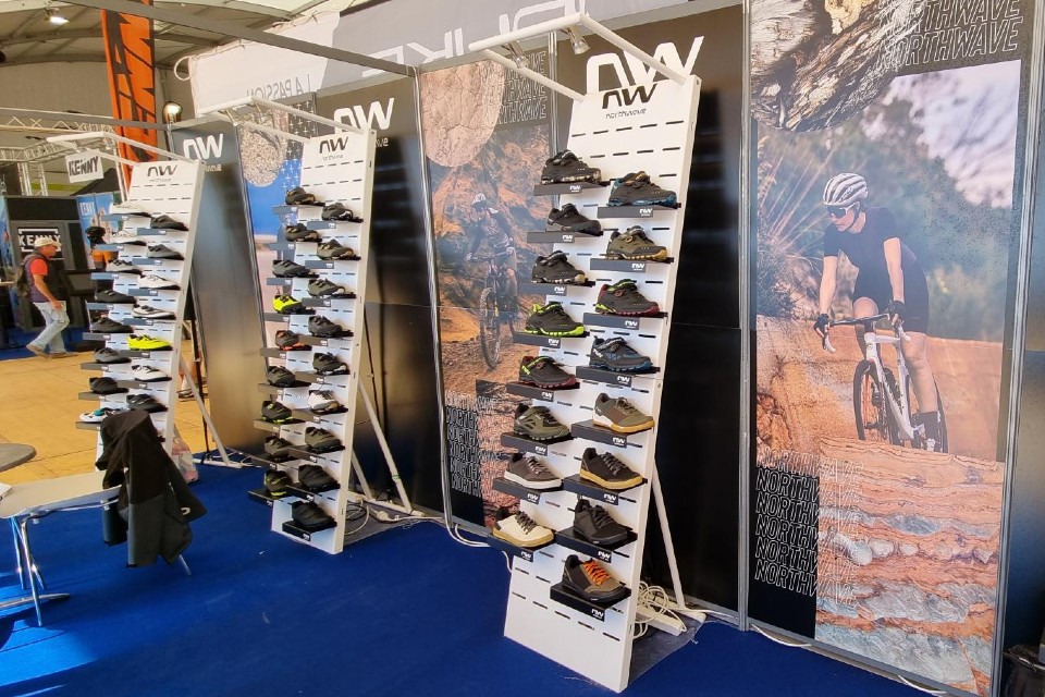 Northwave shoes displays