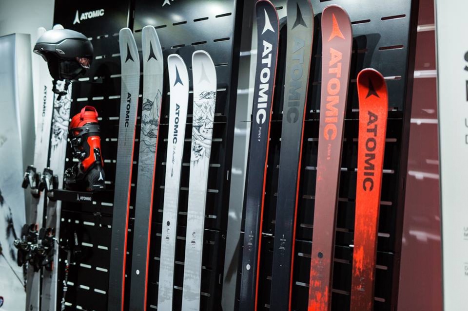 Atomic skis helmets and shoes displays 4