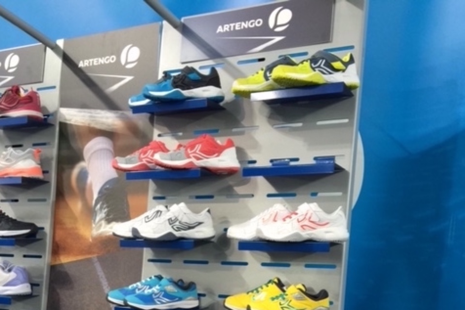 Artengo shoes displays