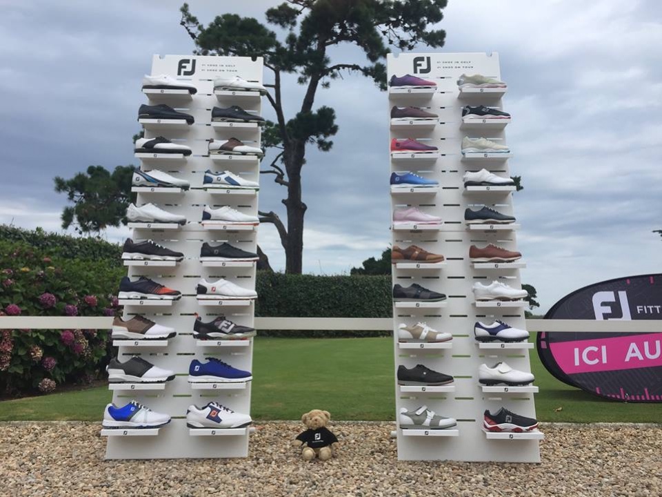 FootJoy golf shoes and textile displays 14