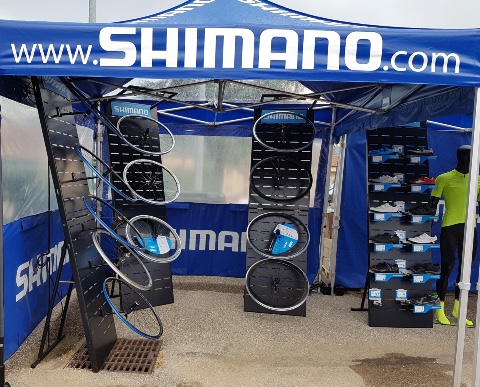 Shimano cycle wheels shoes displays