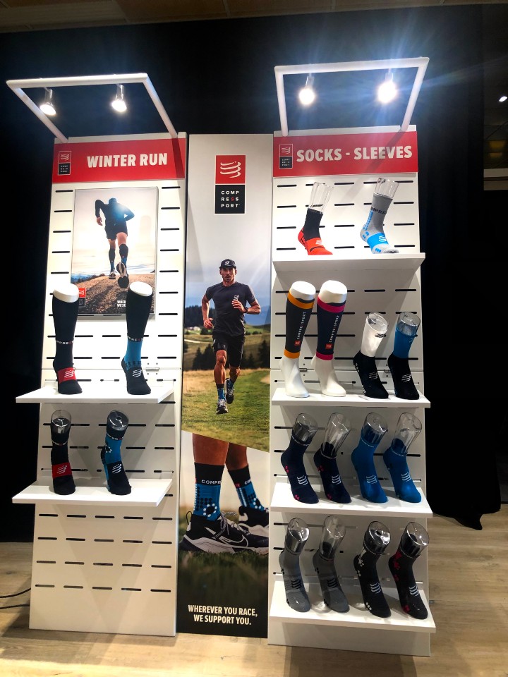 Compressport trail running textile displays 1