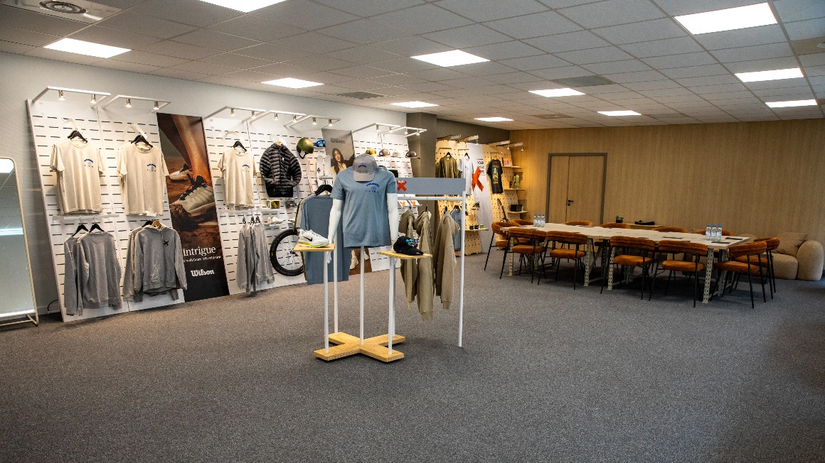 Rent our X.Light Showroom 3