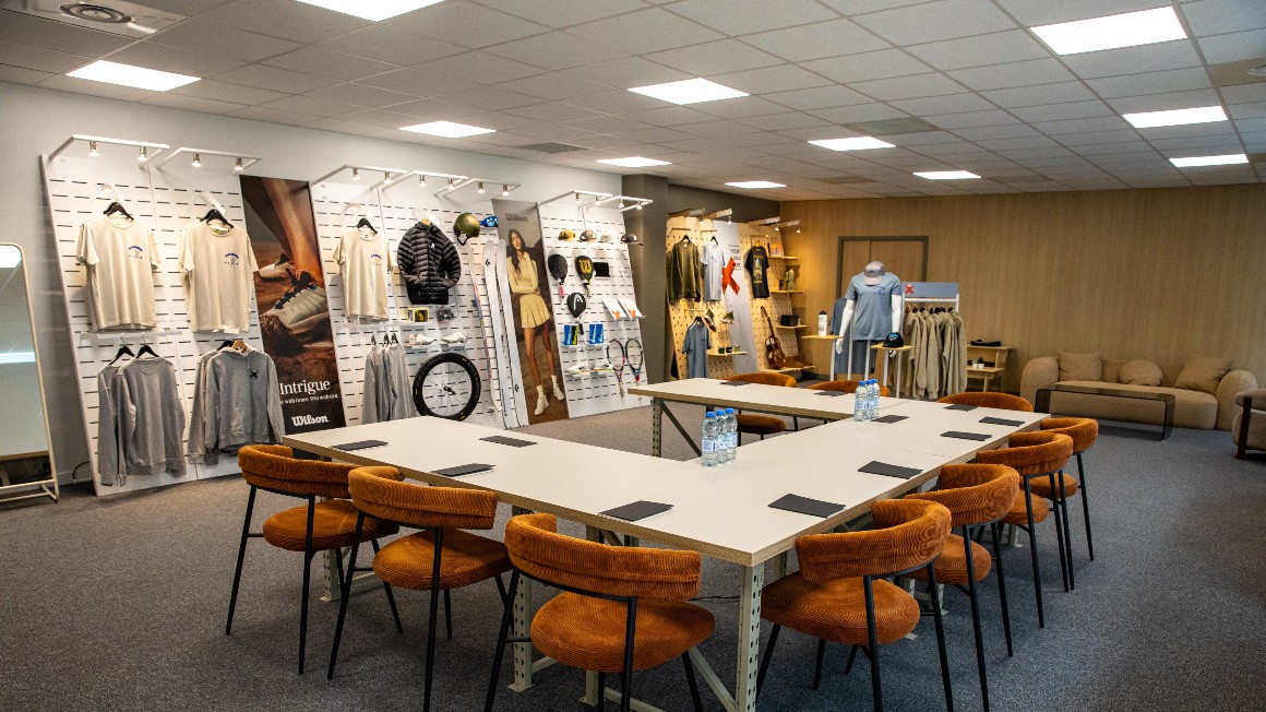 Rent our X.Light Showroom 5