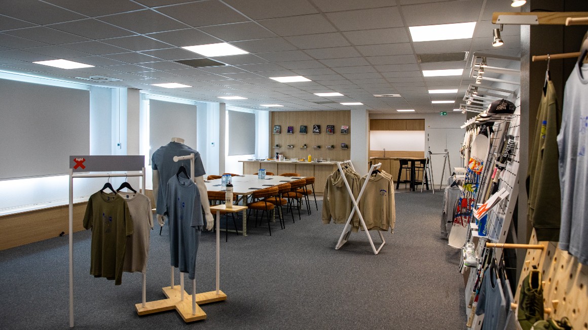 Rent our X.Light Showroom 10