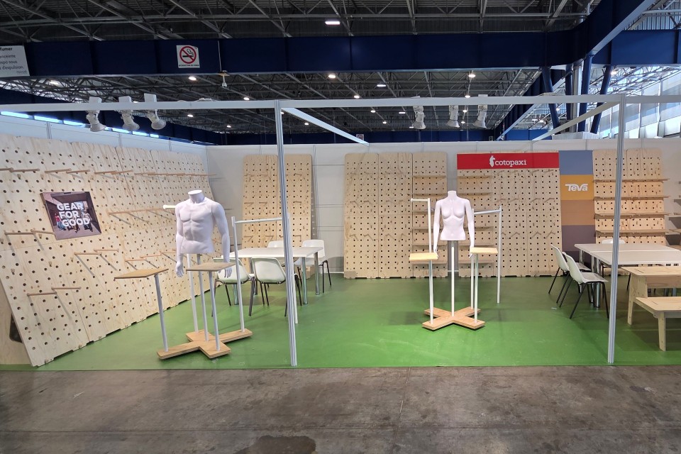 X.Light creates a stand for Cotopaxi and Teva