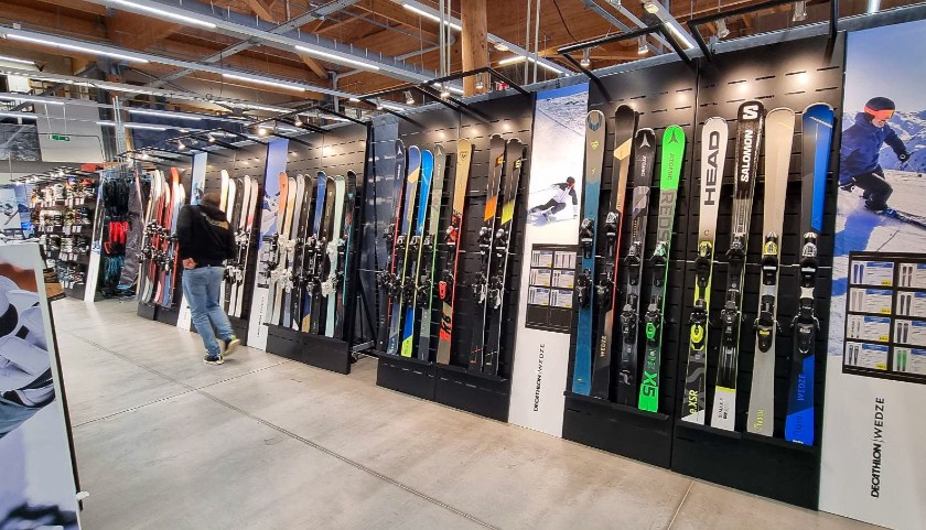 Decathlon Passy's skis have never been installed with so much style ⛷️ !
