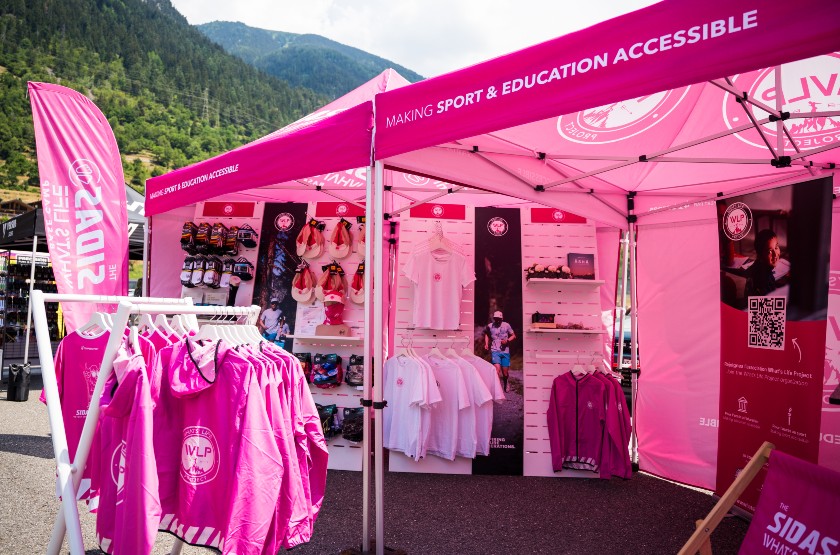 X.Light supports What’s Life Project in Chamonix and Verbier with its display solutions